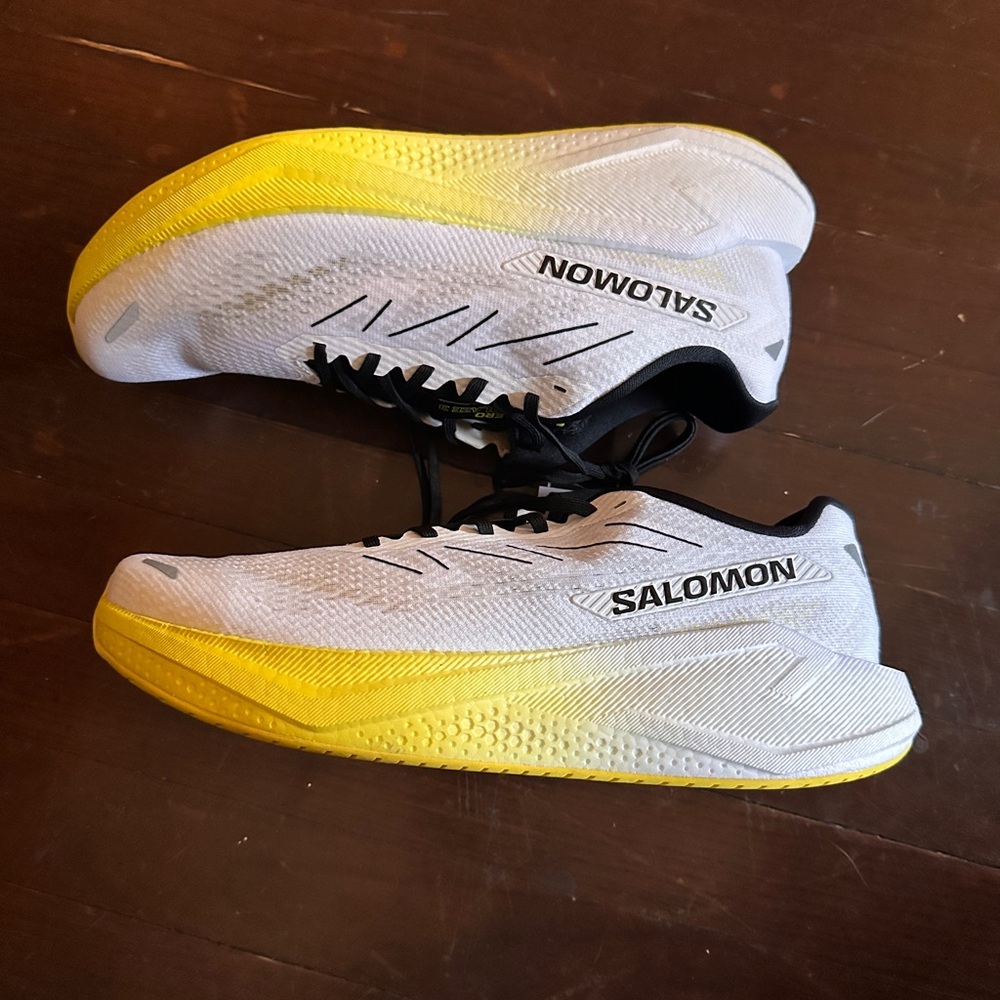 Salomon Aero Blaze 3